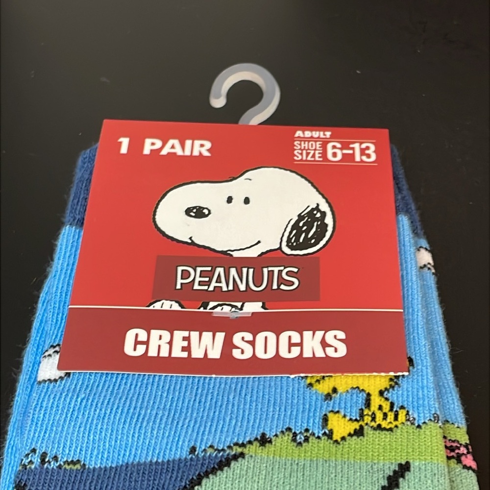 NWT Peanuts crew socks - Picture 2 of 4